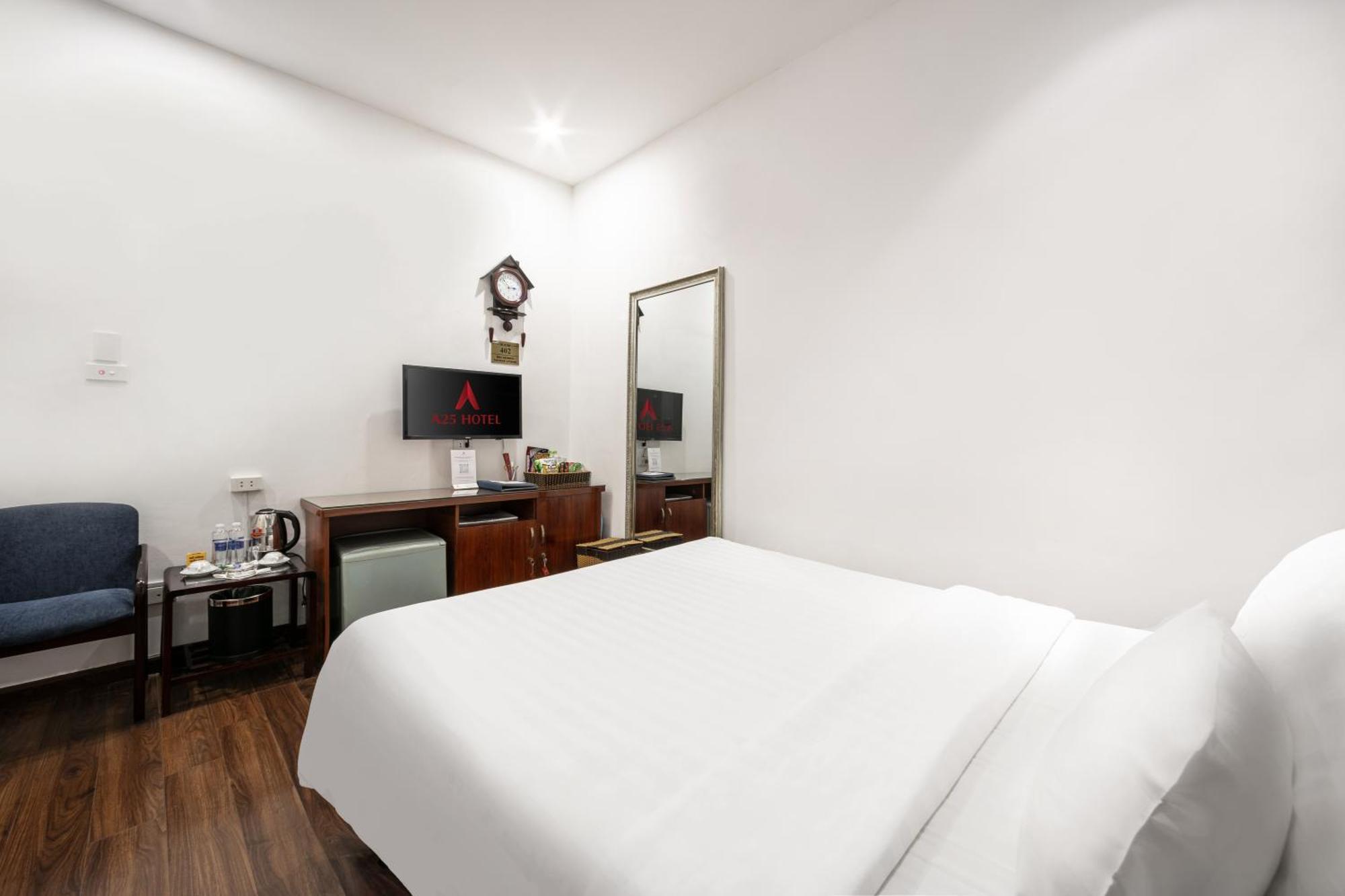 A25 Hotel - 12 Liên Trì Hanoï Extérieur photo