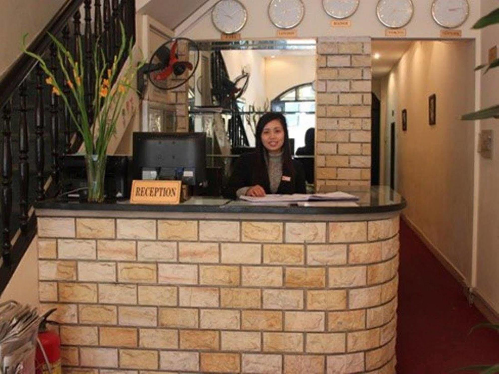 A25 Hotel - 12 Liên Trì Hanoï Extérieur photo