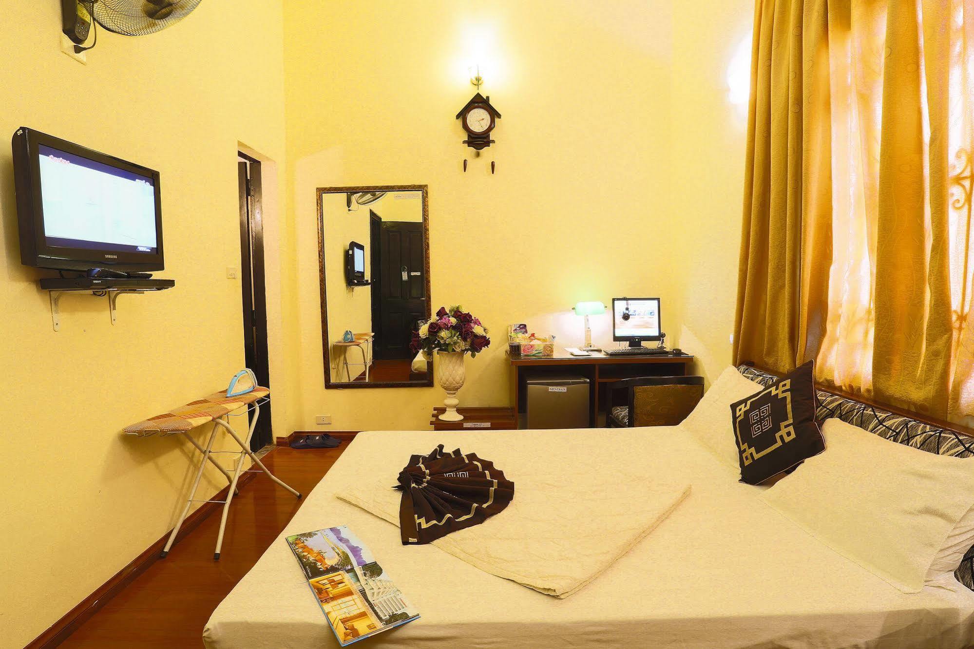 A25 Hotel - 12 Liên Trì Hanoï Extérieur photo